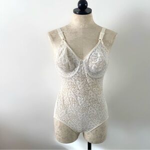 Vintage 80s lace bodysuit bustier white shapewear Bali 38C